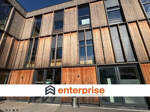 Bureaux 517 m²