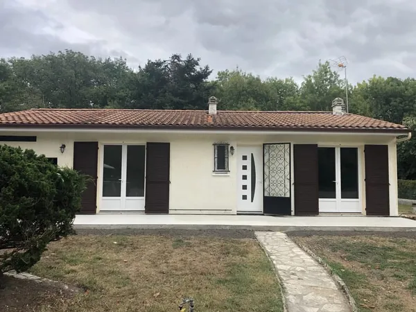 Maison Individuelle de type 3 de 71 m² env. sur 1600 m² env. de