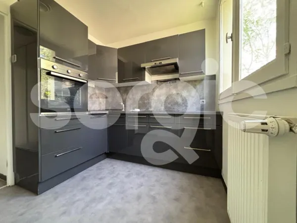 Appartement Location Compiègne 1p 48m² 896€