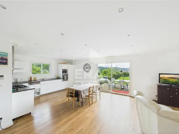 Maison 5 pièces 116 m²