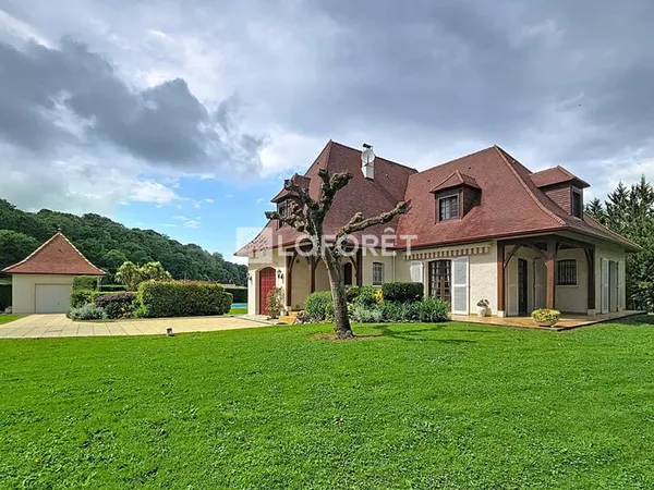 Maison 5 pièces 165 m²