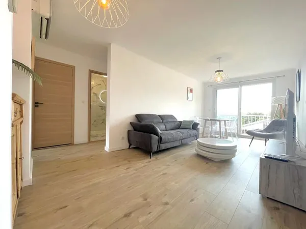 Bastia Appartement F3 meublé dans résidence