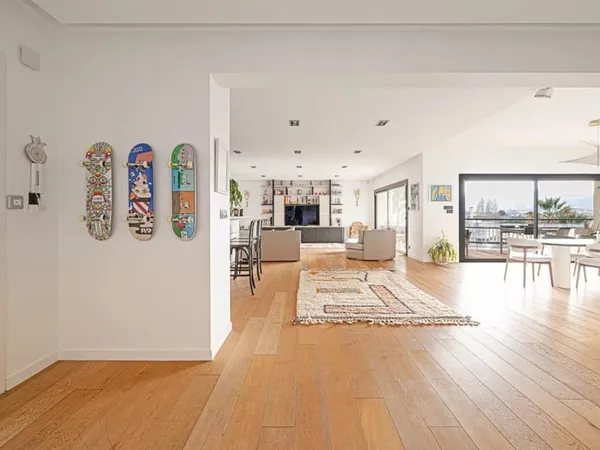 Appartement 5 pièces 206 m²