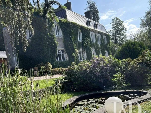 Maison 10 pièces 340 m²
