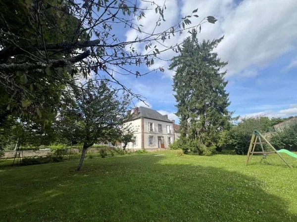Maison 6 pièces 160 m²