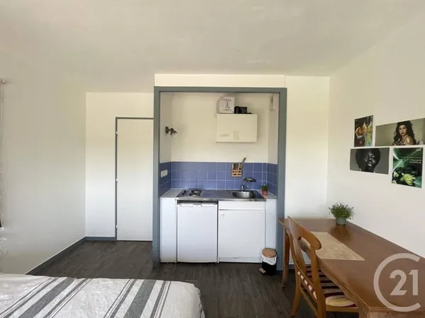 Studio 1 pièce 22 m²