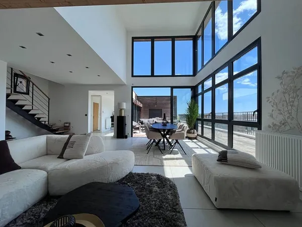 Duplex 5 pièces 162 m²