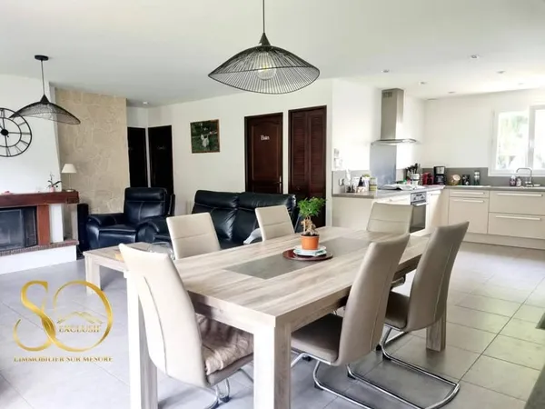 Maison 6 pièces 104 m²