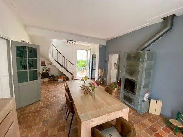 Maison 6 pièces 141 m²