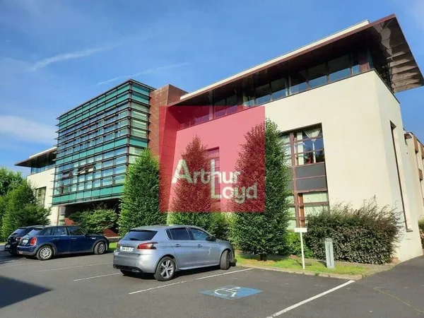 Bureaux 1350 m²