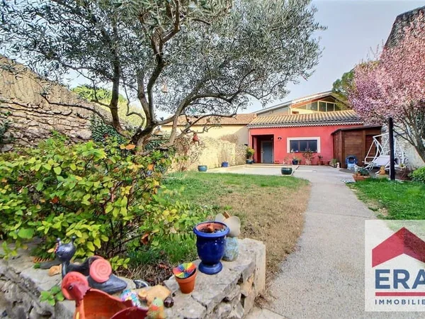 Maison 5 pièces 174 m²