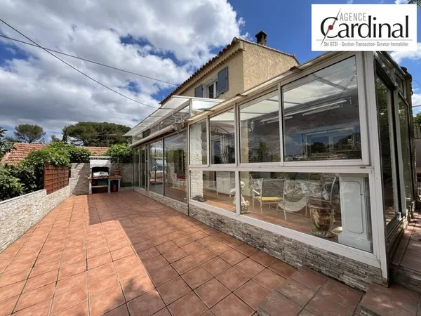 Maison 5 pièces 107 m²