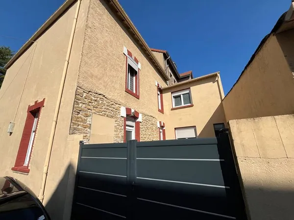 Maison 5 pièces 140 m²
