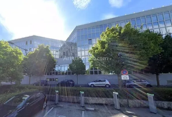 Bureaux 146 m²