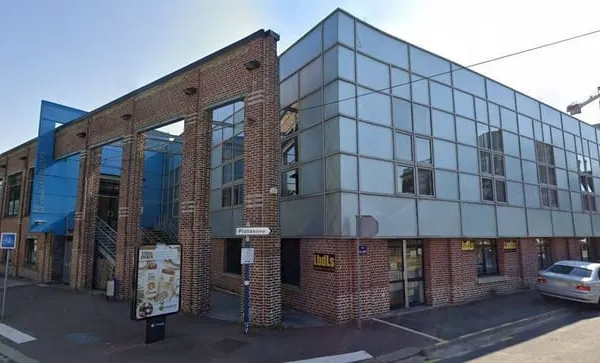Bureaux 866 m²