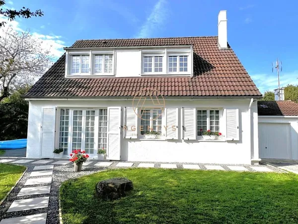 Maison 6 pièces 132 m²