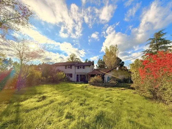 Villa 7 pièces 168 m²