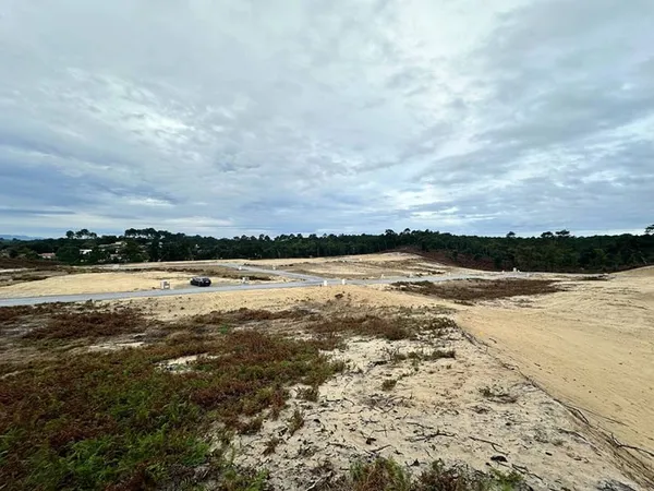 Terrain 1006 m²