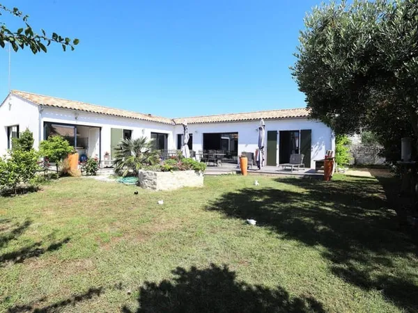 Maison 4 pièces 165 m²