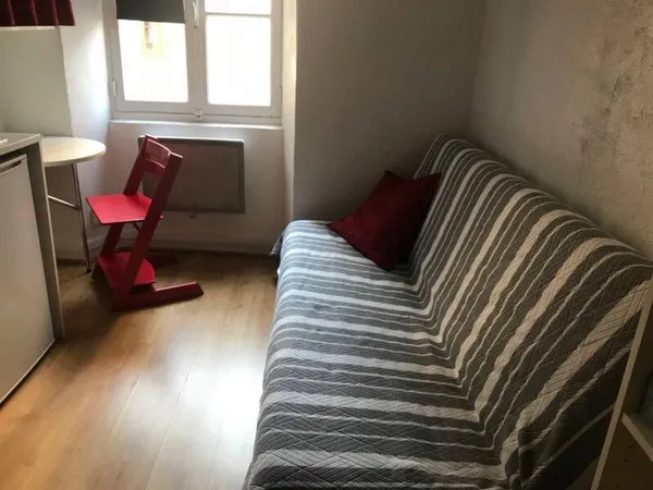 Appartement 1 pièce 14 m²