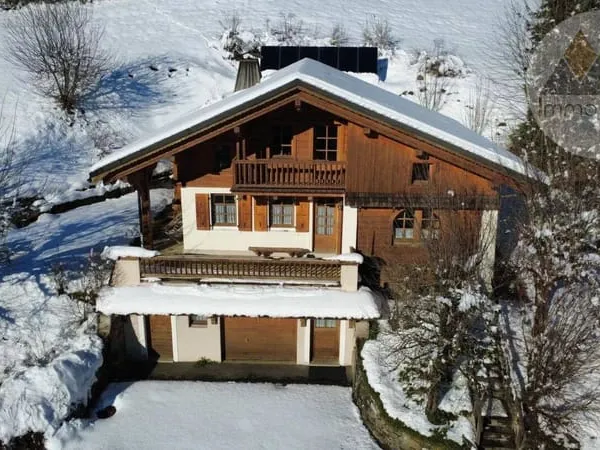 Chalet 7 pièces 200 m²