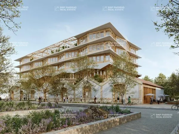 Bureaux 2 pièces 200 m²