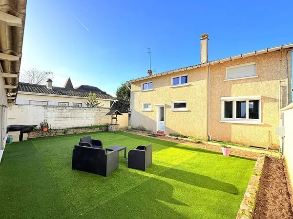 Maison 6 pièces 100 m²