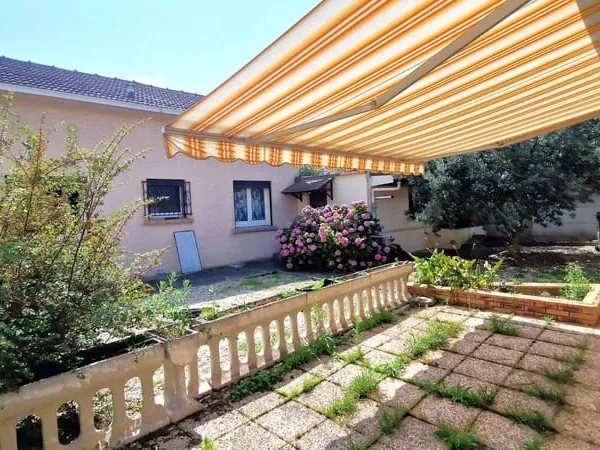Maison 7 pièces 90 m²