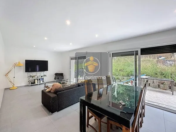 Maison 6 pièces 190 m²