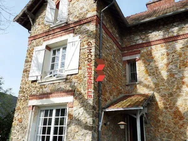 Maison 6 pièces 102 m²