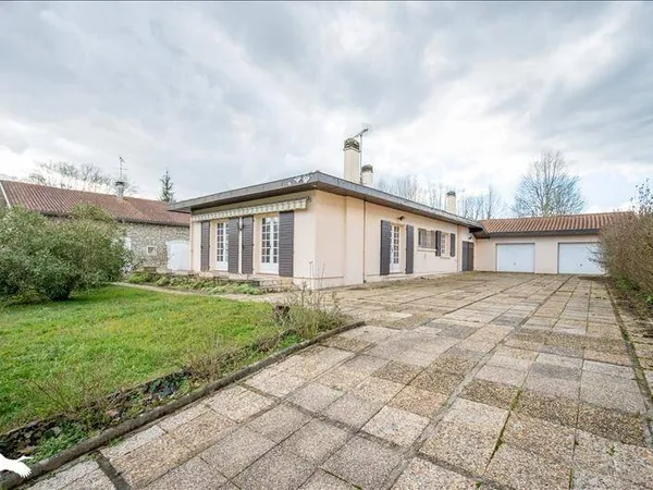 Maison de plain-pied 4 pièces 97 m²