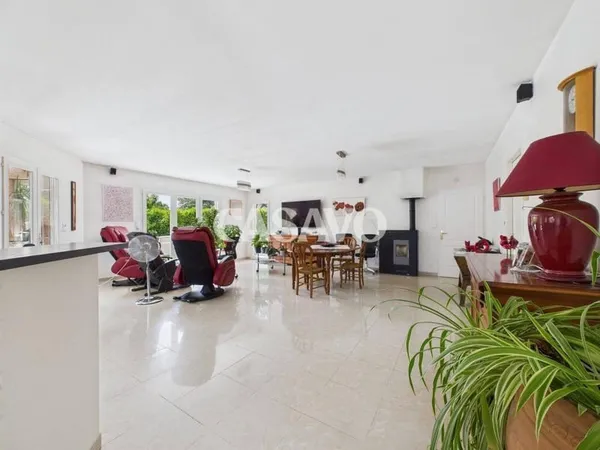 Maison de plain-pied 4 pièces 121 m²