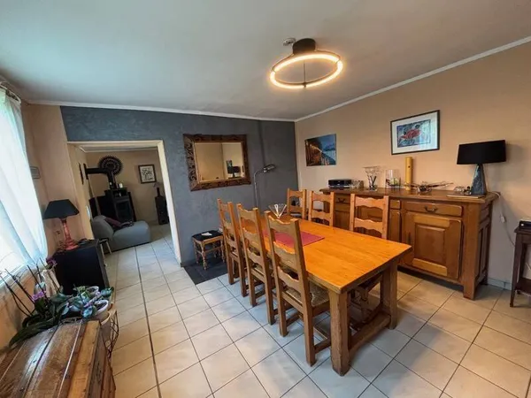 Maison 7 pièces 130 m²