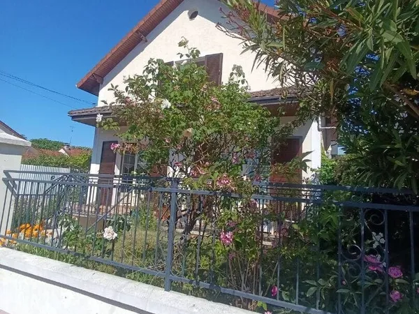 Maison 6 pièces 125 m²