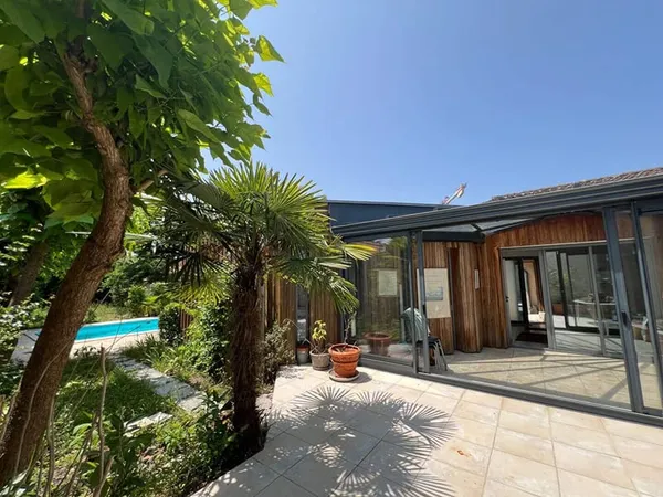 Maison 6 pièces 163 m²