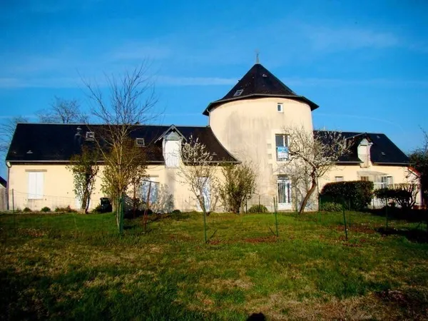 Maison 18 pièces 406 m²
