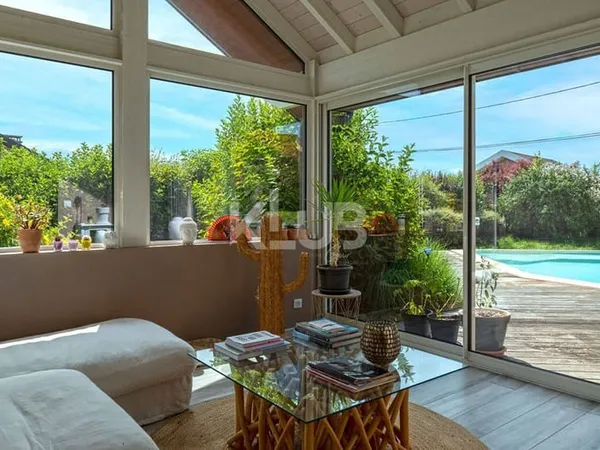 Maison 8 pièces 169 m²
