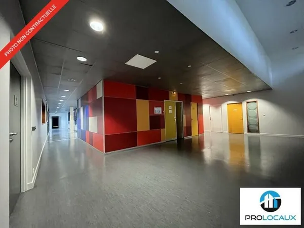 Bureaux 400 m²