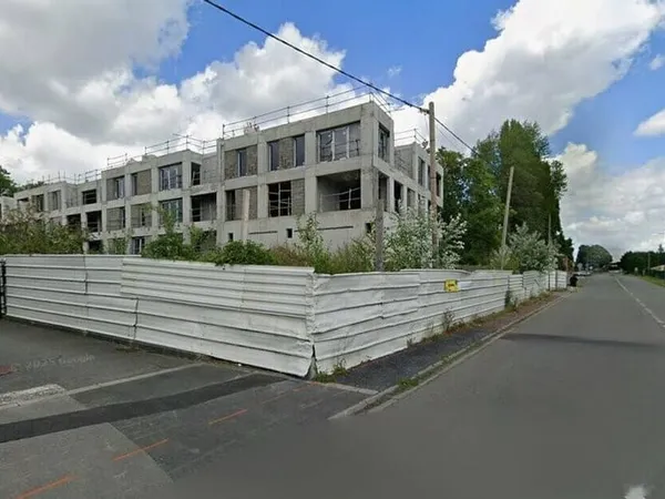 Local commercial 293 m²