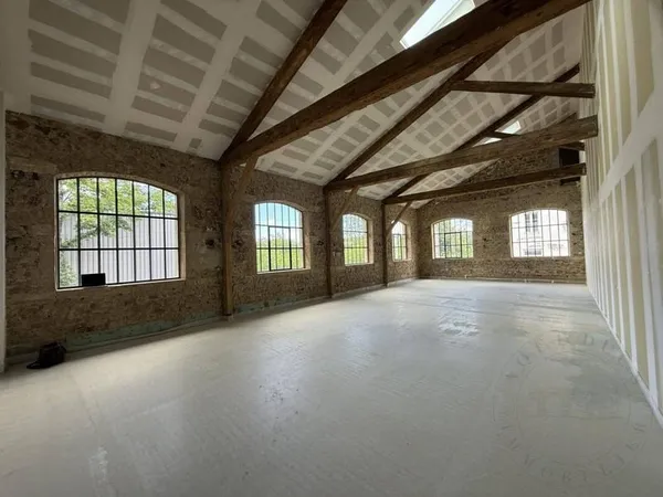 Local commercial 118 m²