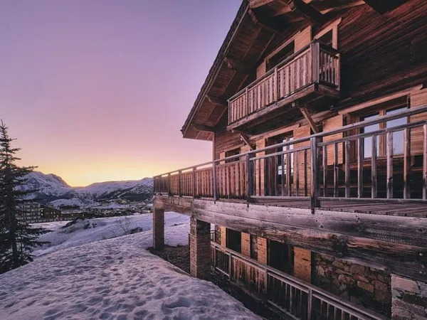 Chalet 20 pièces 900 m²