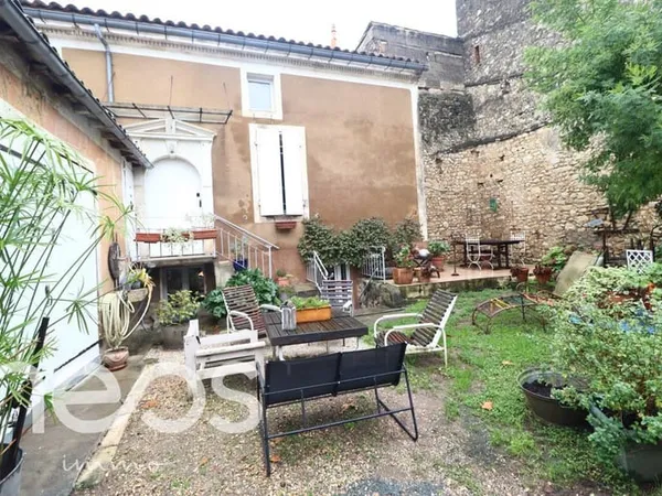 Maison 8 pièces 190 m²