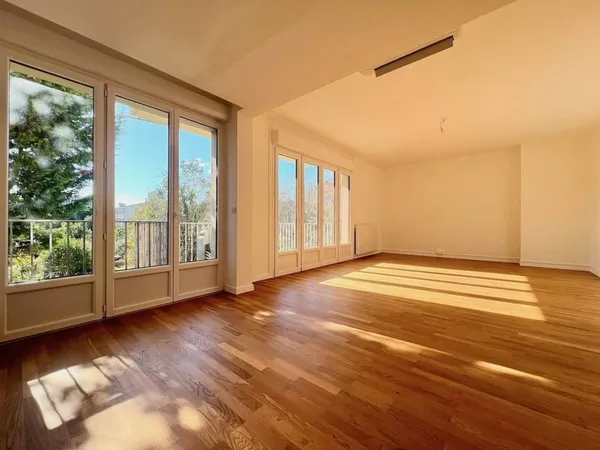 Appartement 4 pièces 96 m²