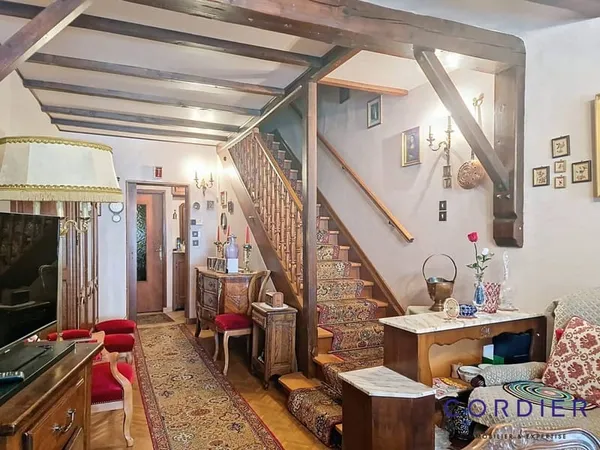 Maison 5 pièces 77 m²