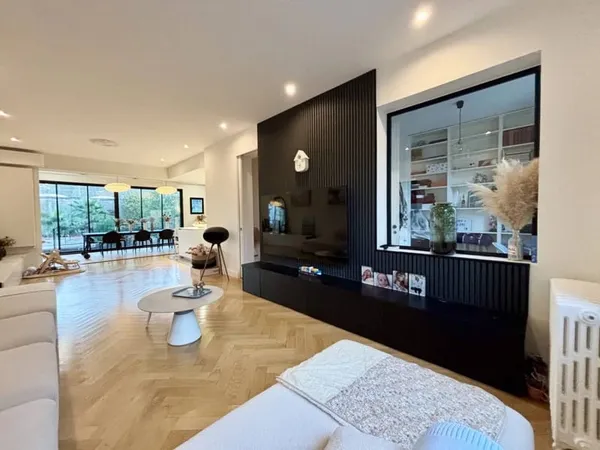 Maison 7 pièces 195 m²