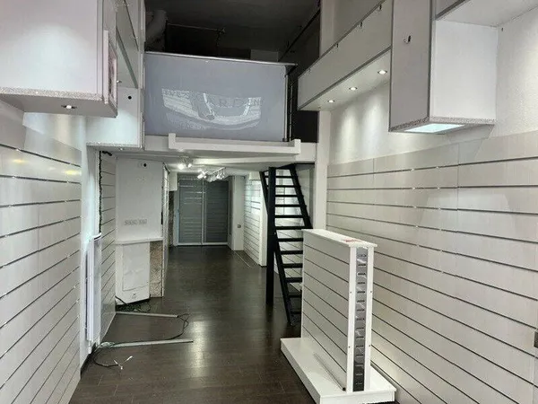 Local commercial 57 m²
