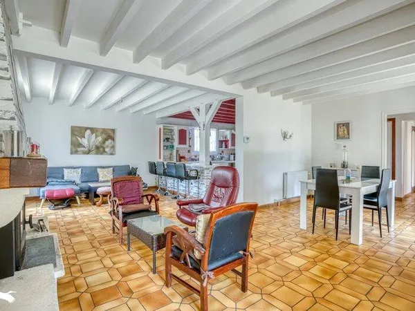 Maison de plain-pied 5 pièces 128 m²