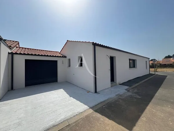 Maison de plain-pied 4 pièces 112 m²