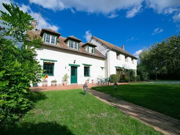 Maison 5 pièces 200 m²