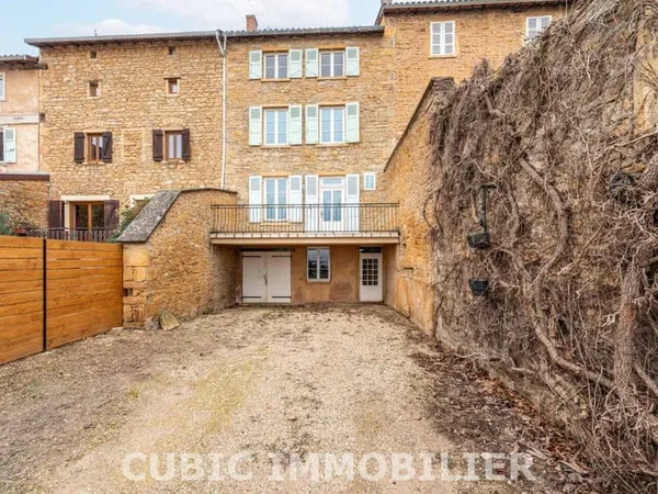 Maison 4 pièces 150 m²